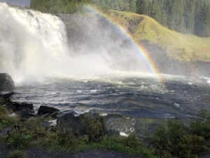 Tännforsen är ett av Sveriges största vattenfall beläget i Åre kommun.
